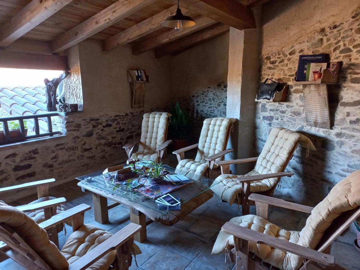 Casa Rural La Moraquintana Villa Santibanez el Bajo Exterior photo